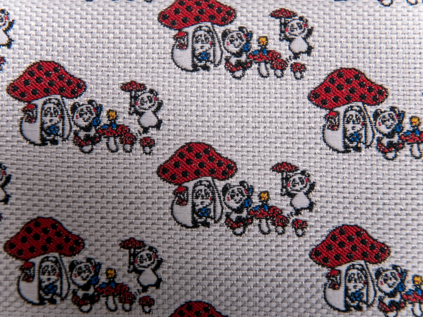 RUNEポーチ:ホワイト