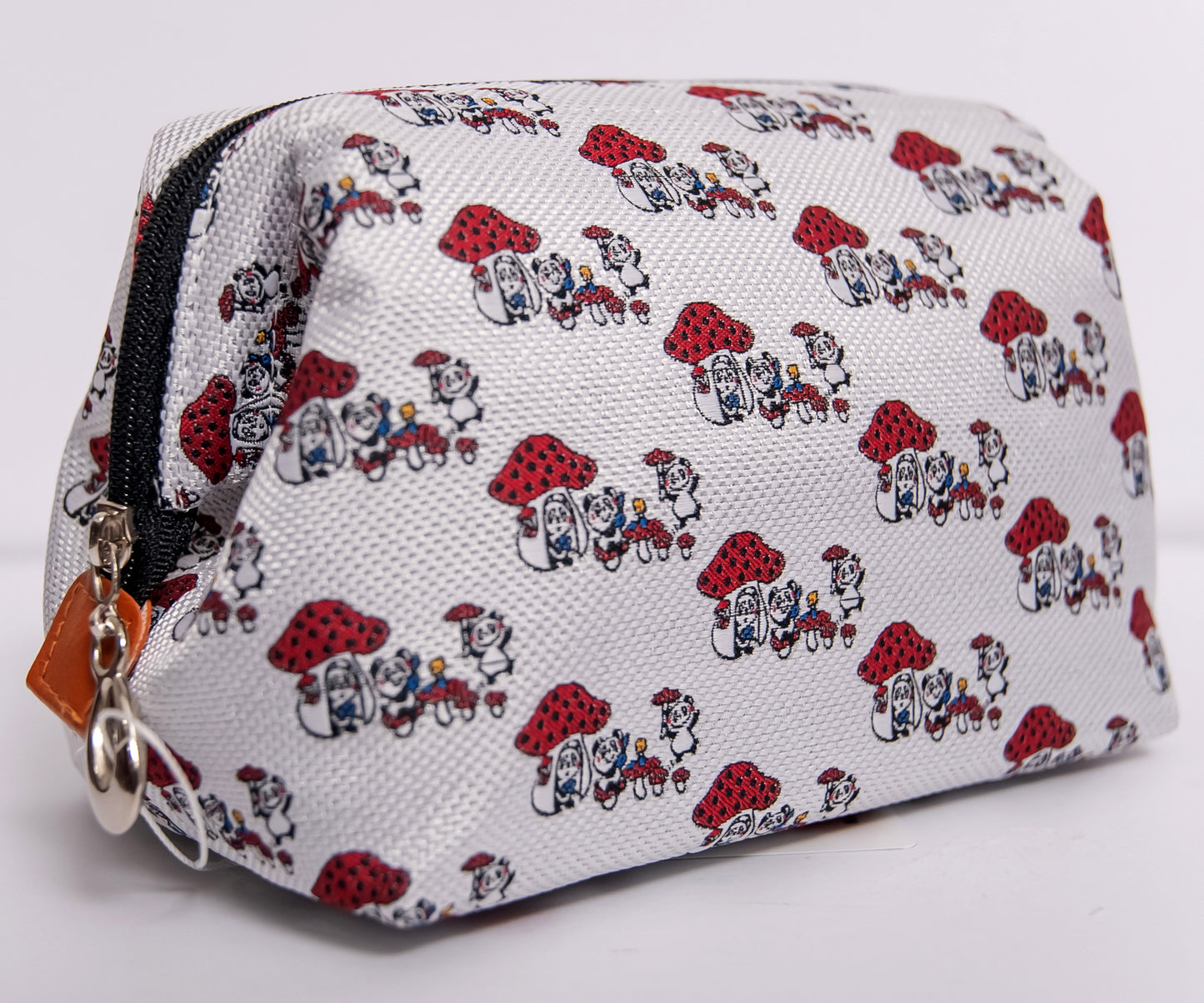 RUNEポーチ：ホワイト