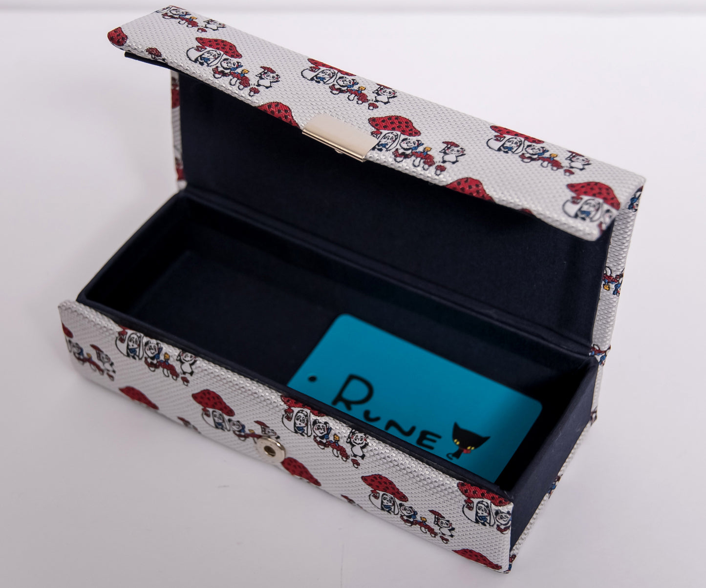 RUNE眼鏡ケース：ホワイト